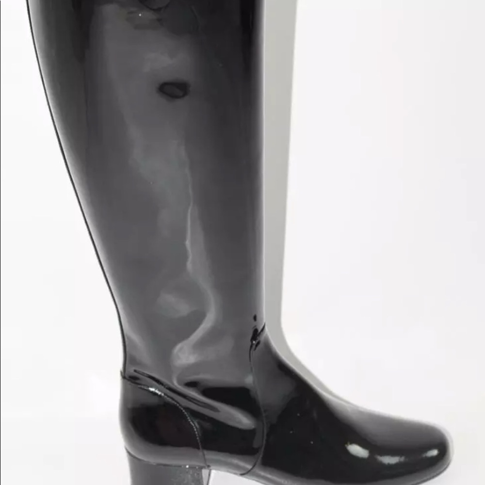 Auth $1495 ysl woman patent leather boots